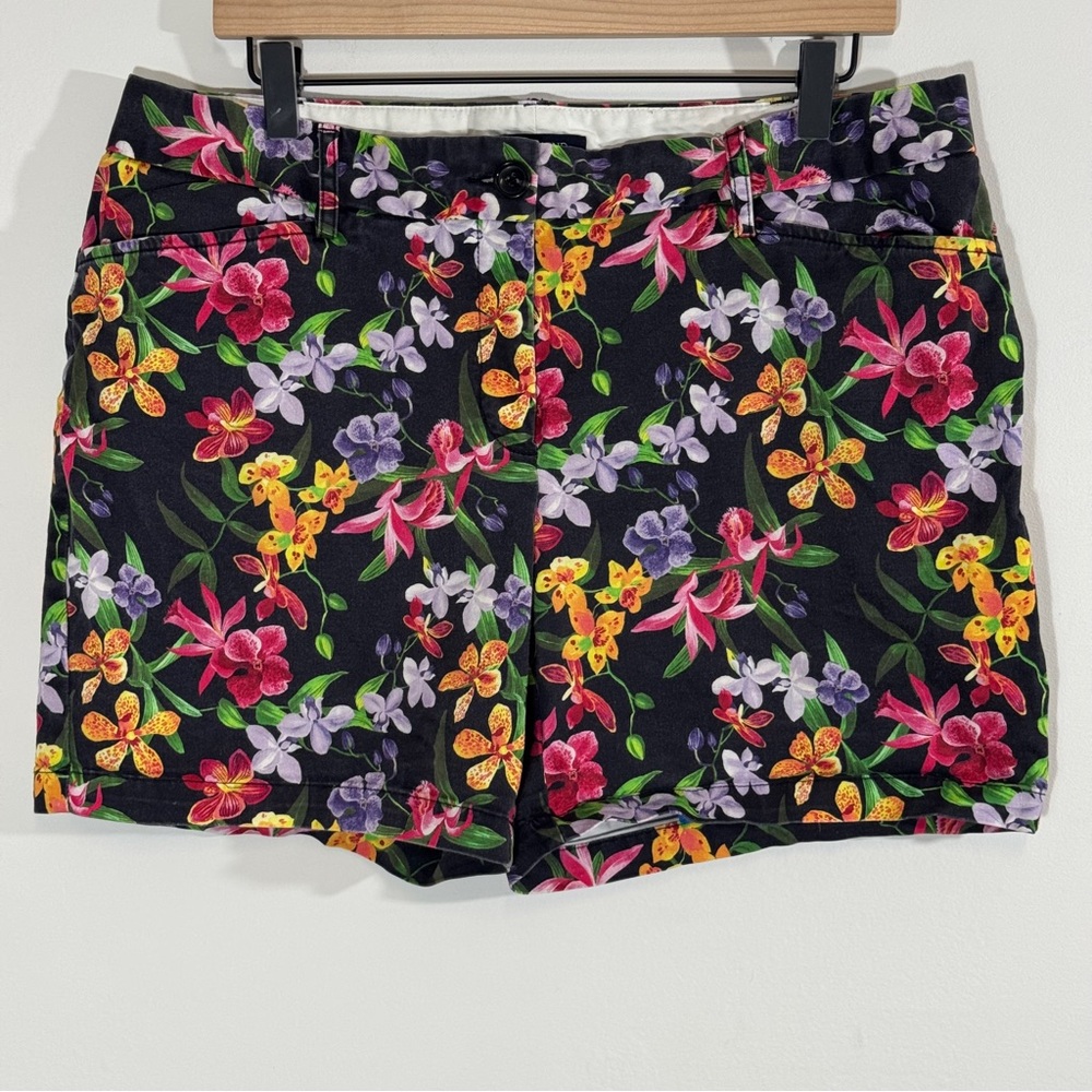 LANDS’END Floral Print Shorts Size 14P Mid Rise Colorful Summer